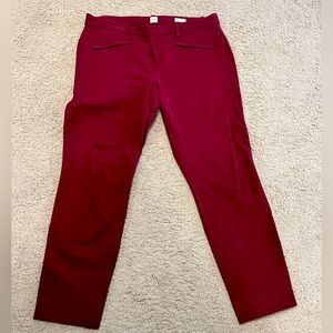 Gap Womens Skinny Ankle pants, size 14R. Burgandy